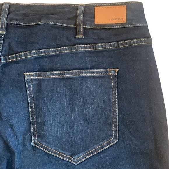Lands End Midrise Dark Rinse Straight Leg Jean NWT Size 20W - Picture 8 of 8